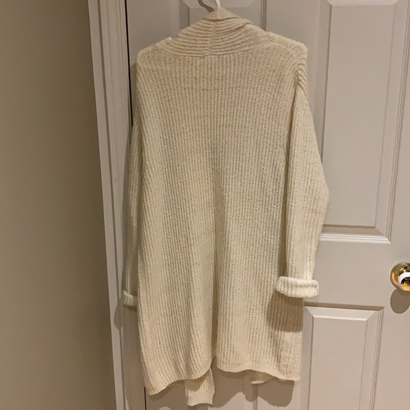 Knitted cream cardigan - Picture 2 of 2